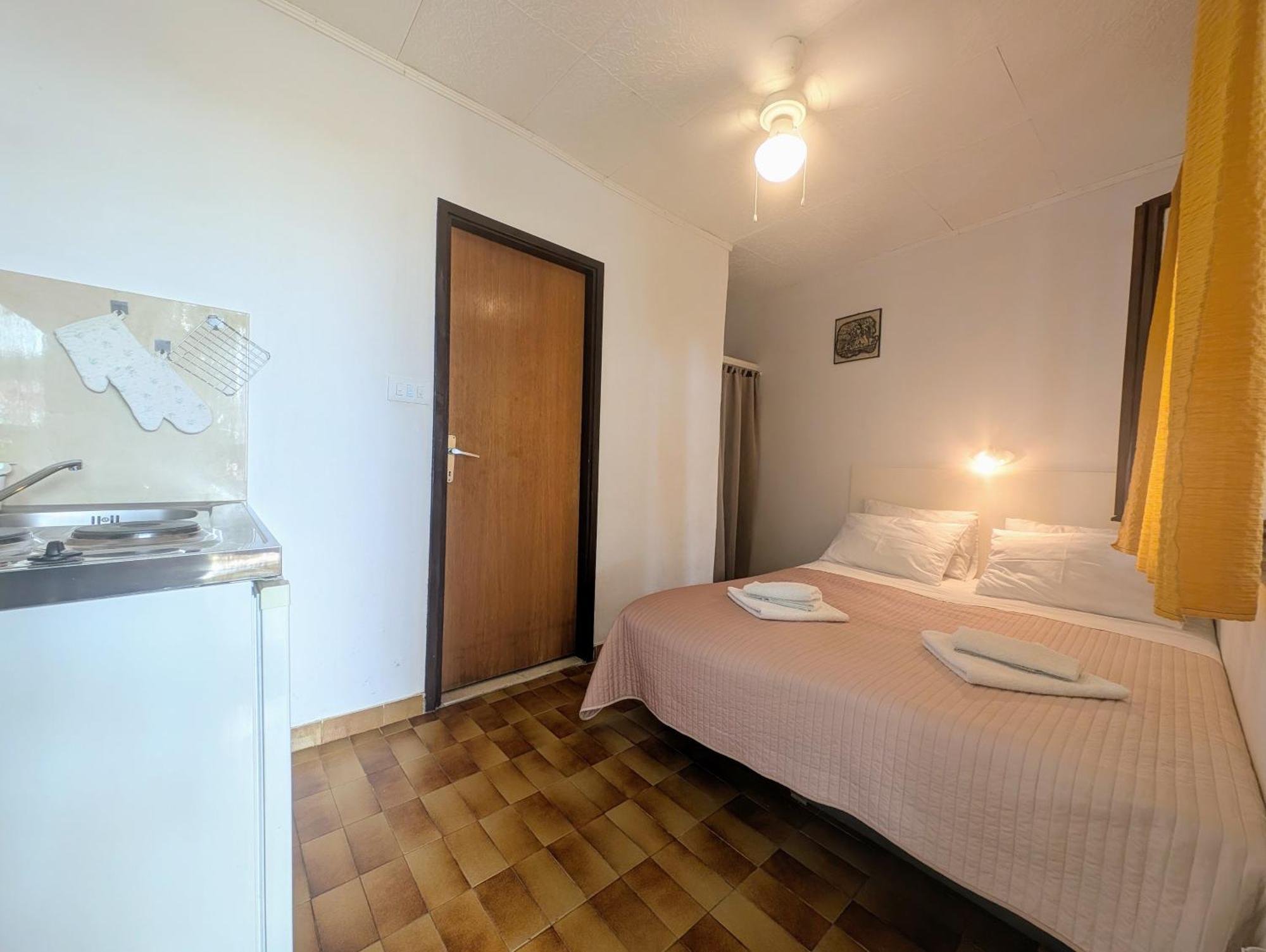 Apartments Ante Lumbarda Exterior foto